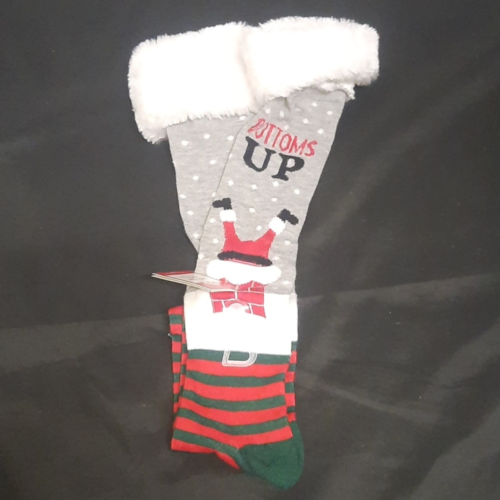 NWT Knee high Christmas Socks 4-10